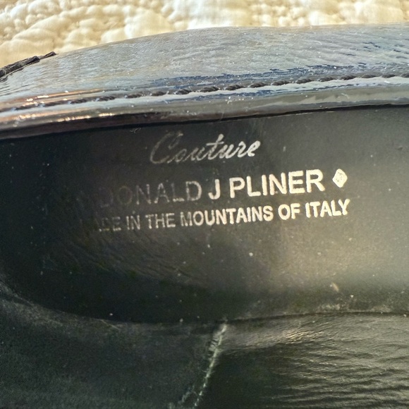 COUTURE Donald J Pliner MADE IN ITALY patent leather loafers like new 7.5 - Picture 5 of 5